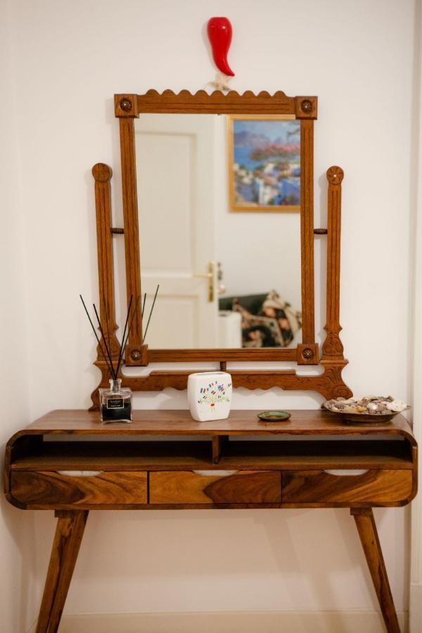 Museum Luxury Suites Neapol Zewnętrze zdjęcie