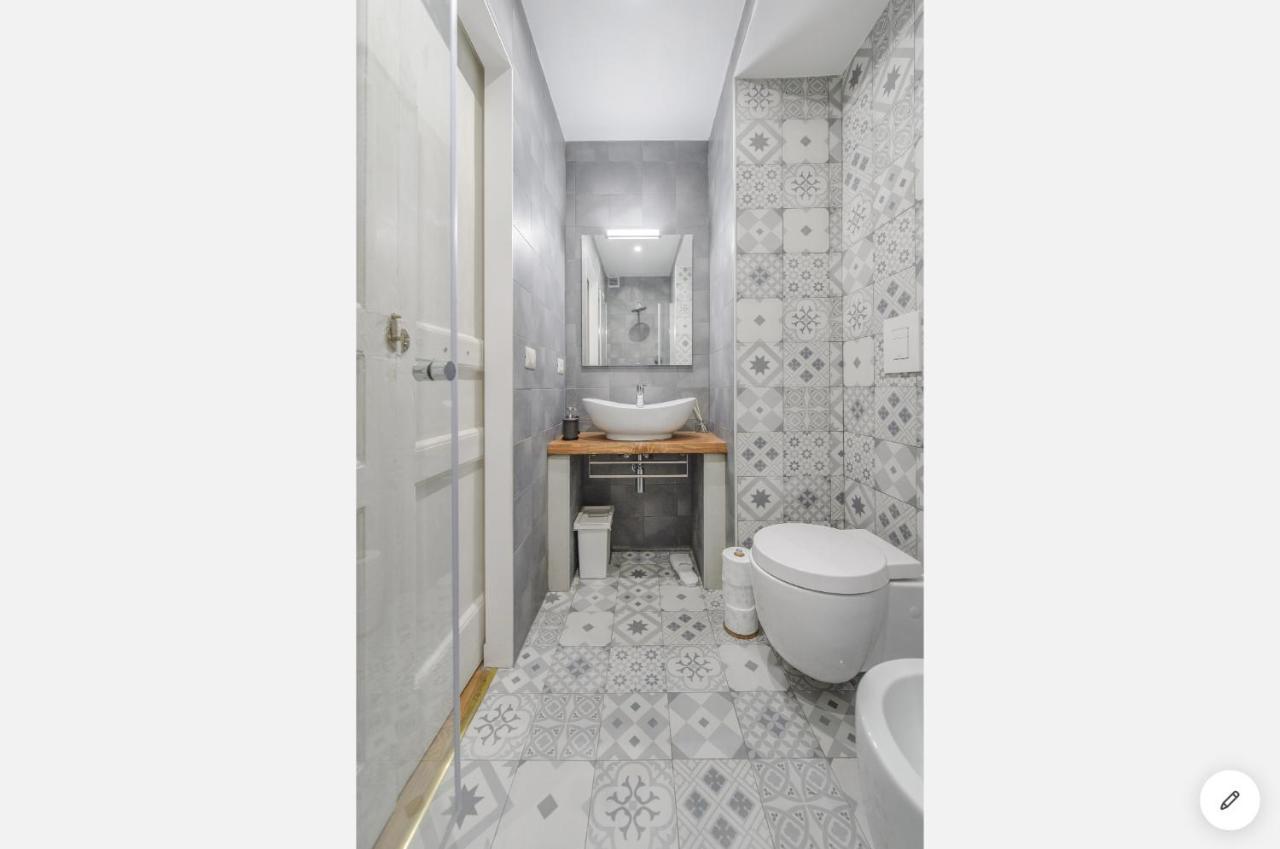 Museum Luxury Suites Neapol Zewnętrze zdjęcie